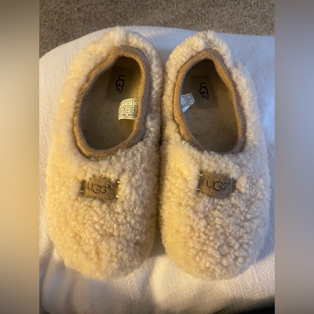 Ugg slippers